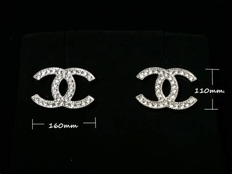 chanel ohrringe logo silber|Chanel earrings for women.